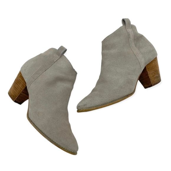 ☀️SALE☀️ Chelsea Crew Grey Leather Suede Western Block Heel Booties Size: 9 (40) - Picture 3 of 8